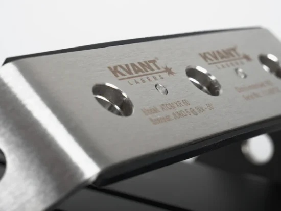 Atom XR laser kvant - uchwyt zbliżenie